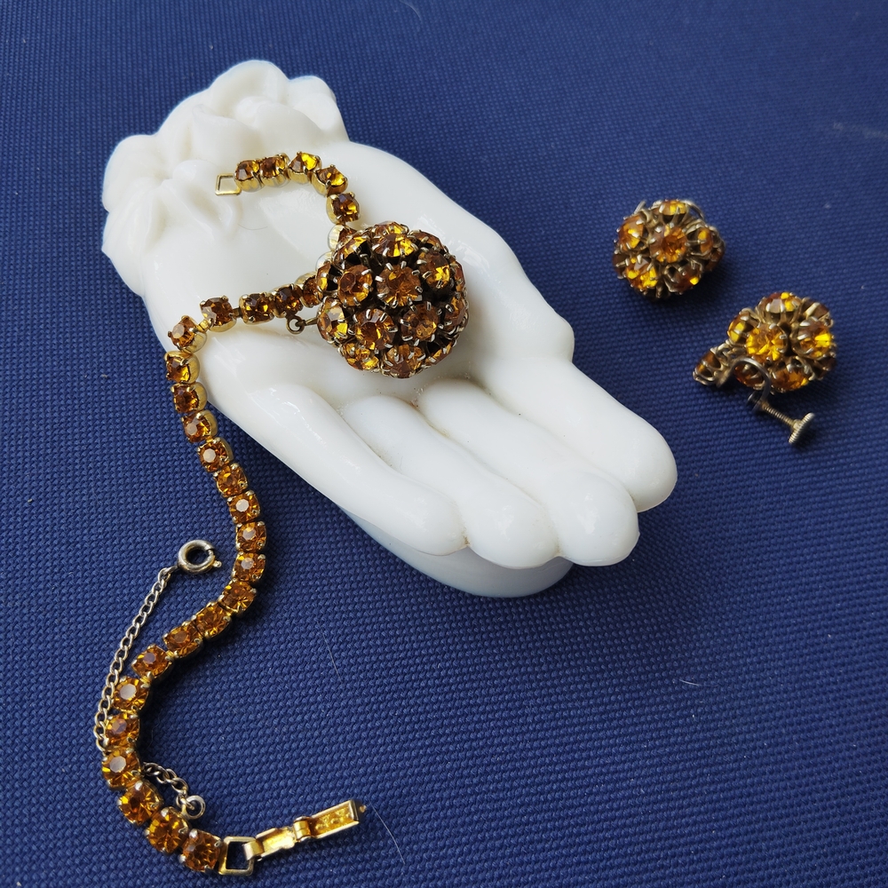 Weiss Vintage Gold Rhinestone Bracelet And Earrings Set